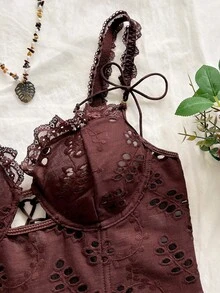 Soleia 女款鏤空刺繡蝴蝶結裝飾修身百搭日常外出上衣 - 咖啡棕 - 查看 4