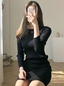 Dazy Tall Gaun Sweater Rajut Pendek Pas Badan Lengan Panjang Leher Bulat Wanita, Gaya Kasual Urban Musim Gugur - Hitam - View 3