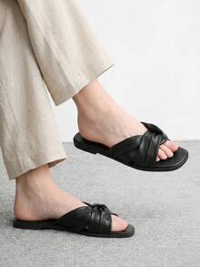 CUCCOO CHICEST 女款軟底扭結拖鞋 平底百搭通勤沙灘鞋 - 黑色 - 查看 3