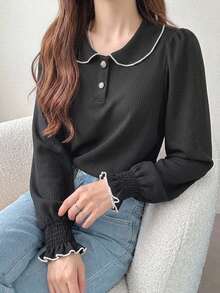 FRIFUL 女款杏色 Polo 領泡泡袖對比縫線 T 恤 - 黑色 - 查看 6