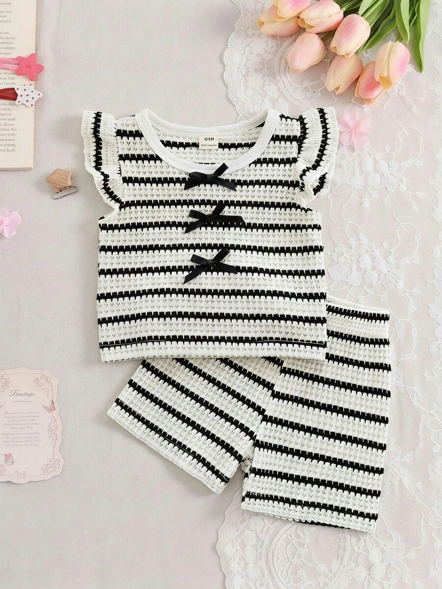 SHEIN Infant/Toddler (Girl) Striped Pattern Bow Decor Flutter Sleeve T-Shirt And Shorts Set - Black and White - View 1