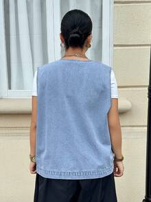 Dazy Plus Light-Wash Blue Two-Tone Loose Fit Sleeveless Denim Vest With Large Pockets And Button Front - Light Wash - View 2