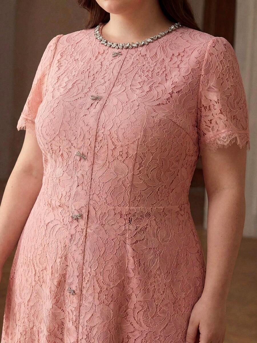 MOTF PREMIUM PLUS SIZE WOMEN'S FASHIONABLE PINK BANQUET RHINESTONE ROUND NECK SHORT SLEEVE LACE DRESS - Pink - View 2