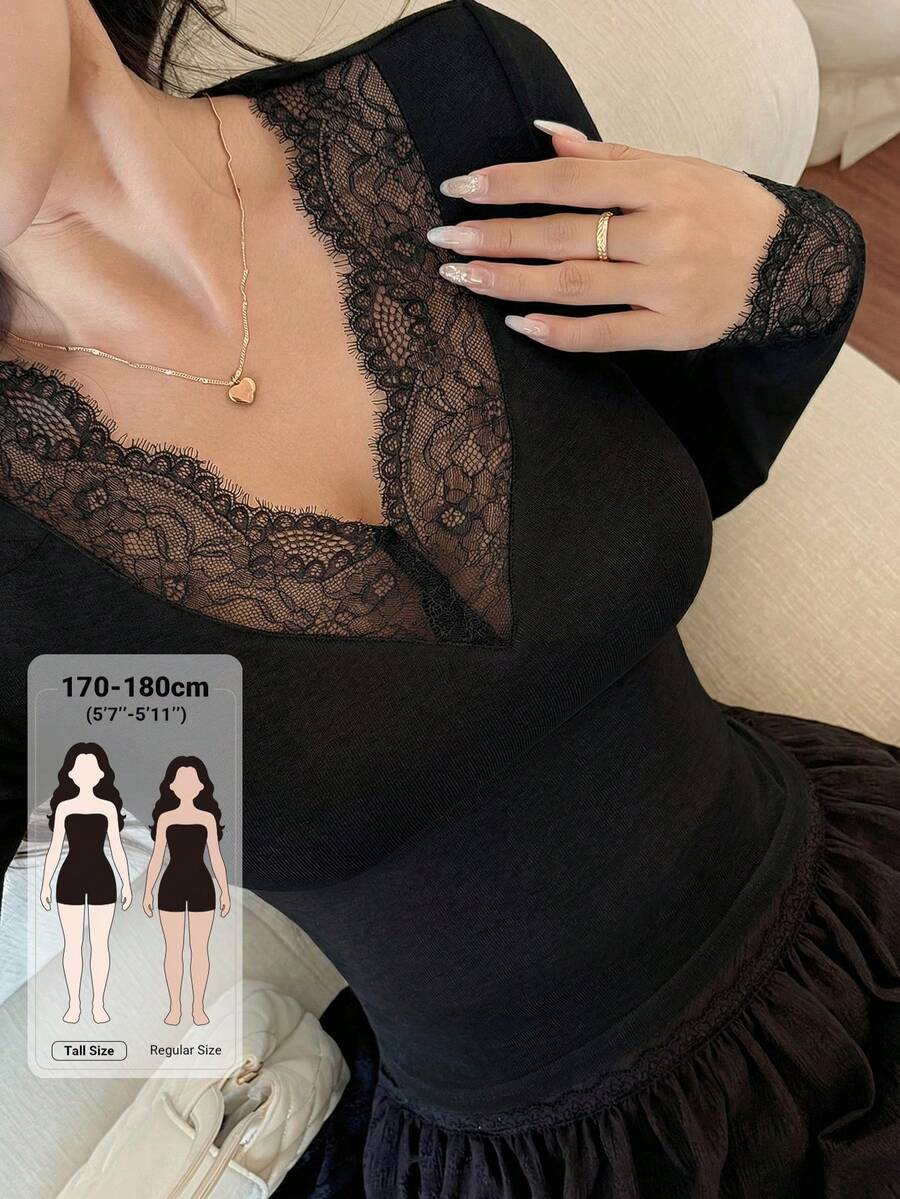 Dazy Tall Kaos Pullover Wanita Lengan Panjang Seksi Pas Badan dengan Detail Renda dan Patchwork untuk Musim Gugur - Hitam - View 1