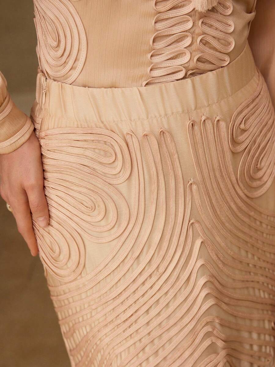 MOTF PREMIUM WOMEN'S TEXTURED SLIM FIT LONG SKIRT, AUTUMN/WINTER - Champagne - View 2
