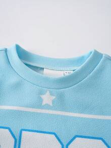 THE POWERPUFF GIRLS X SHEIN Set Baju Sweatshirt Lengan Panjang dan Celana Panjang Model Lebar untuk Bayi Perempuan dengan Motif Kartun Lucu - Biru - View 3