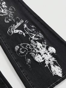 ROMWE Avant Women's Y2K Vintage Thorn Cross & Vine Print Fitted Plus Size Flare Leg Jeans Halloween - Black - View 4
