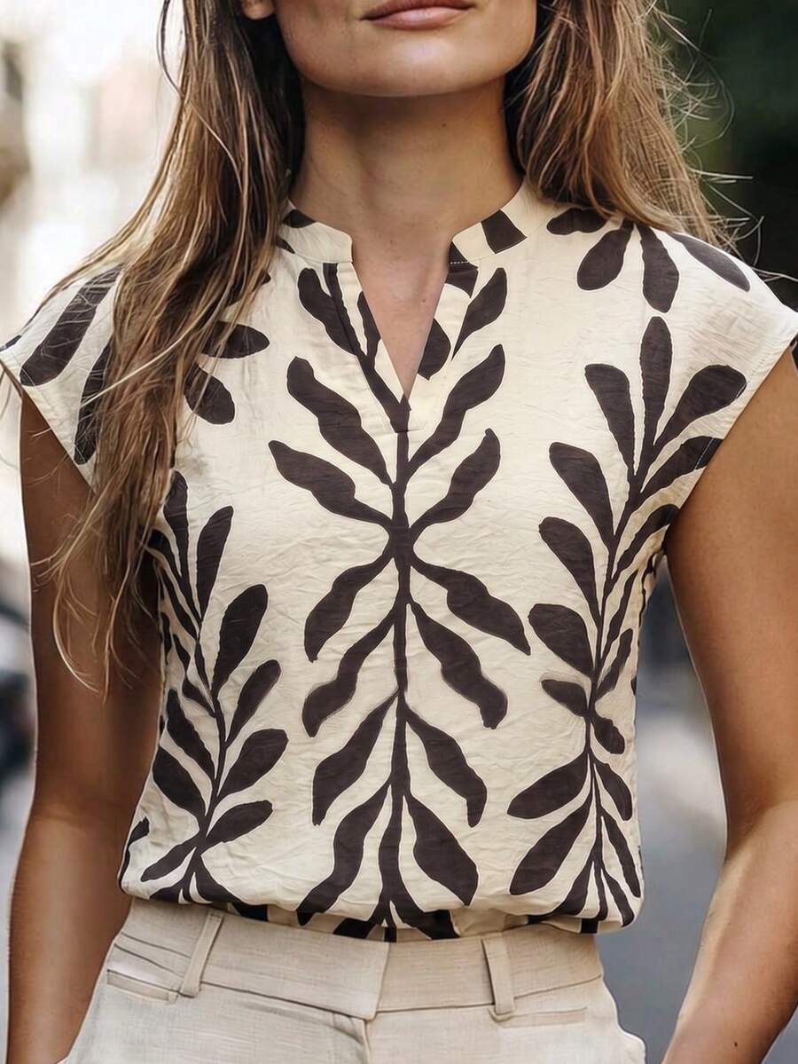 SHEIN 女款休閒簡約日常V領印花短袖上衣 米色 夏季度假風 - 杏色 - 查看 1