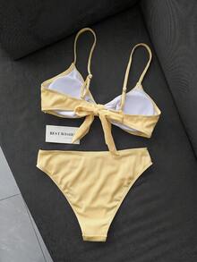 Swim Mod 女款兩件式比基尼泳衣套裝，雙肩帶設計，淺黃色羅紋面料，適合海灘、島嶼、泳池派對的休閒百搭泳裝 - 淡黃色 - 查看 5