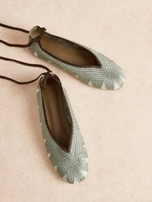 Grey spell white
