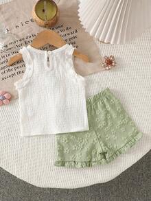 SHEIN Vintaside Kids Baby Girl Cute Jacquard Top & Jacquard Shorts Set, Spring/Summer Baby Girl Summer Outfits White And Green Baby Outfit - Multicolor - View 2
