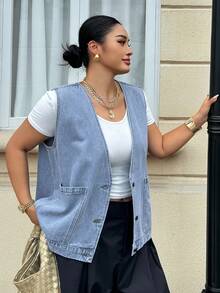 Dazy Plus Light-Wash Blue Two-Tone Loose Fit Sleeveless Denim Vest With Large Pockets And Button Front - Light Wash - View 4