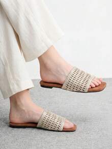 CUCCOO BIZCHIC Women's Vacation Style Woven Pattern Flat Sandals - Champagne - View 3