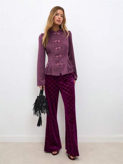Nöista Pantalones de terciopelo de cintura alta con patrón jacquard geométrico. Estilo de otoño, fiesta y noche.
