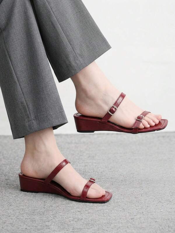 CUCCOO BIZCHIC Women's Red Wedge Heel Sandals, Square Toe, Open-Toe Design, Double Buckle Design, Casual Outdoor Summer Beach Shoes