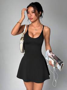 Dewbera Dewbera 女款純色掛脖運動性感簡約洋裝 夜店狂歡黑色夏季 - 黑色 - 查看 1