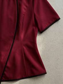 Franclia Blus Wanita Motif Blok Warna dengan Dekorasi Mutiara Imitasi, Kasual, Serbaguna untuk Pemakaian Sehari-hari - Burgundy - View 5