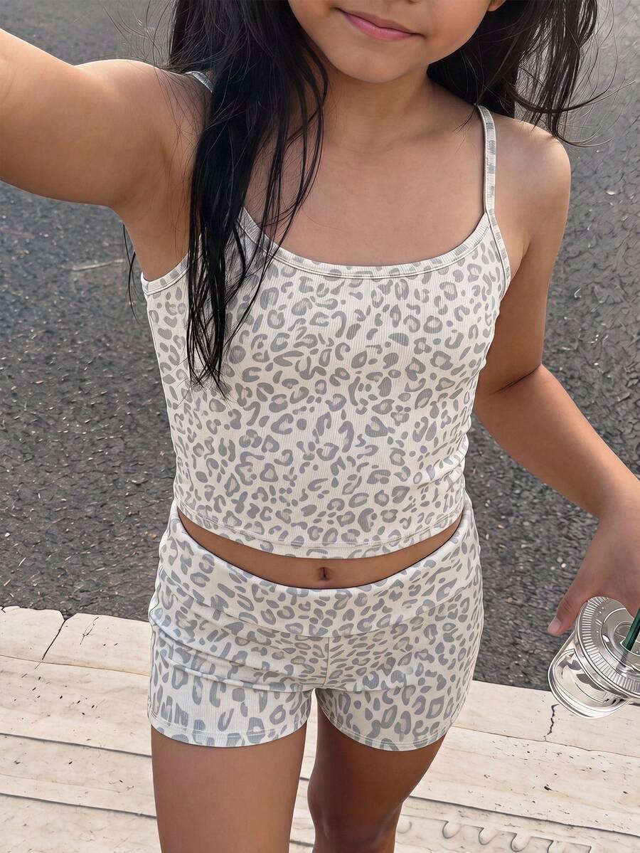 SHEIN Tween女孩休閒時尚街頭風豹紋細肩帶背心與收口高腰短褲2件套,適合日常街頭穿搭 - 灰色 - 查看 1