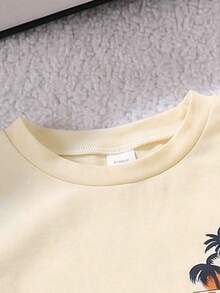 SHEIN Little Byeori 2件套男婴可爱卡通印花针织短袖T恤和弹力腰蓝色牛仔短裤套装，夏季 - 彩色 - 查看 4