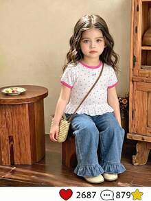 SHEIN 2pcs/Set Girls Toddler Lace Embroidery Patch Heart Pattern Print Colorblock Short Sleeve T-Shirt And Casual Ruffle Hem Pocket Straight Leg Denim Jeans Outfit, Summer - White - View 1