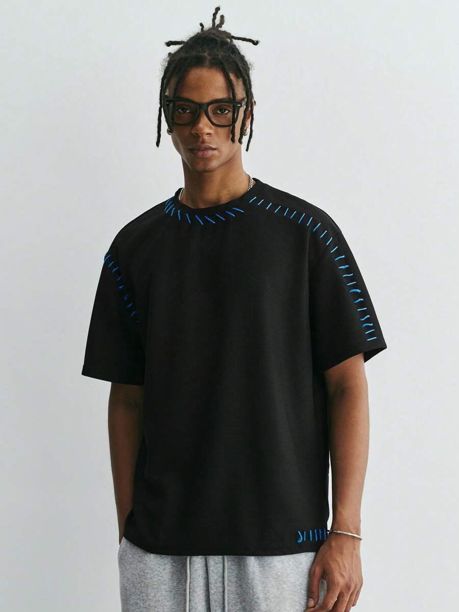Sonviro Loose Fit Men's Crochet Short Sleeve T-Shirt - Black - View 1