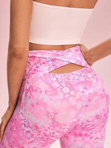 SHEIN Sovereign Charm Women's Leopard Print Criss-Cross Waist Design Capri Length Athletic Leggings - Pink - View 3