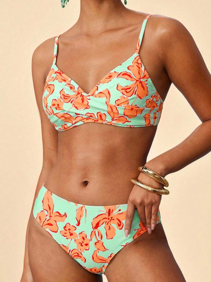 Travachic 女款夏季海灘花卉印花性感時尚比基尼兩件式泳衣套裝 - 彩色 - 查看 1