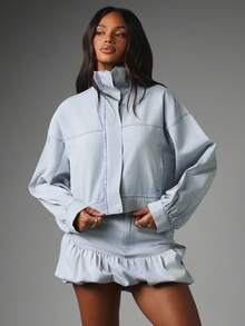 MISSGUIDED Cropped Denim Jacket With Funnel Collar Balloon Sleeves Zip Closure Oversized Fit Spring Summer - Light Wash - View 4