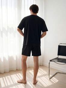 Liftille 男士纯色 V 领短袖上衣和短裤睡衣套装 - 彩色 - 查看 2