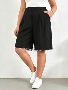 SHEIN Essnce Celana Pendek Bermuda Bordir Lembut Kasual Musim Panas Ukuran Besar Hitam Putih untuk Mendaki, Formal, dan Liburan - Hitam - View 5