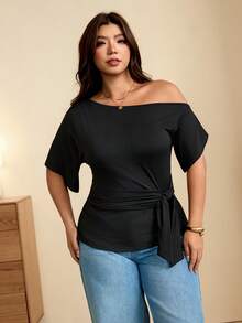 Edennvi Camiseta de talla grande de unicolor minimalista con hombro asimétrico, lazo y fruncido para uso diario - Negro - Ver 5