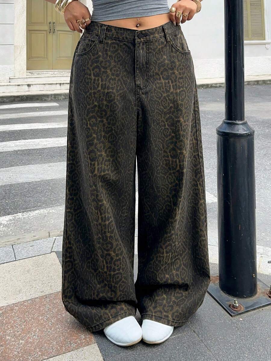 Rivivi Plus Size Women's Leopard Print High Waist Straight Leg Wide Leg Denim Jeans - Brown - View 1