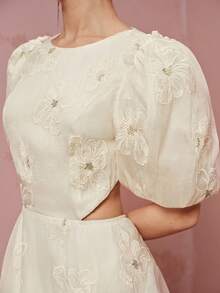 Zanirela French Romantic Elegant Date Party Girl Exquisite Heavy-Duty Gold Thread Hibiscus Embroidery Floral Fabric Round Neck Waist Cutout Backless Puff Short Sleeve A-Line Mini Dress - Apricot - View 1