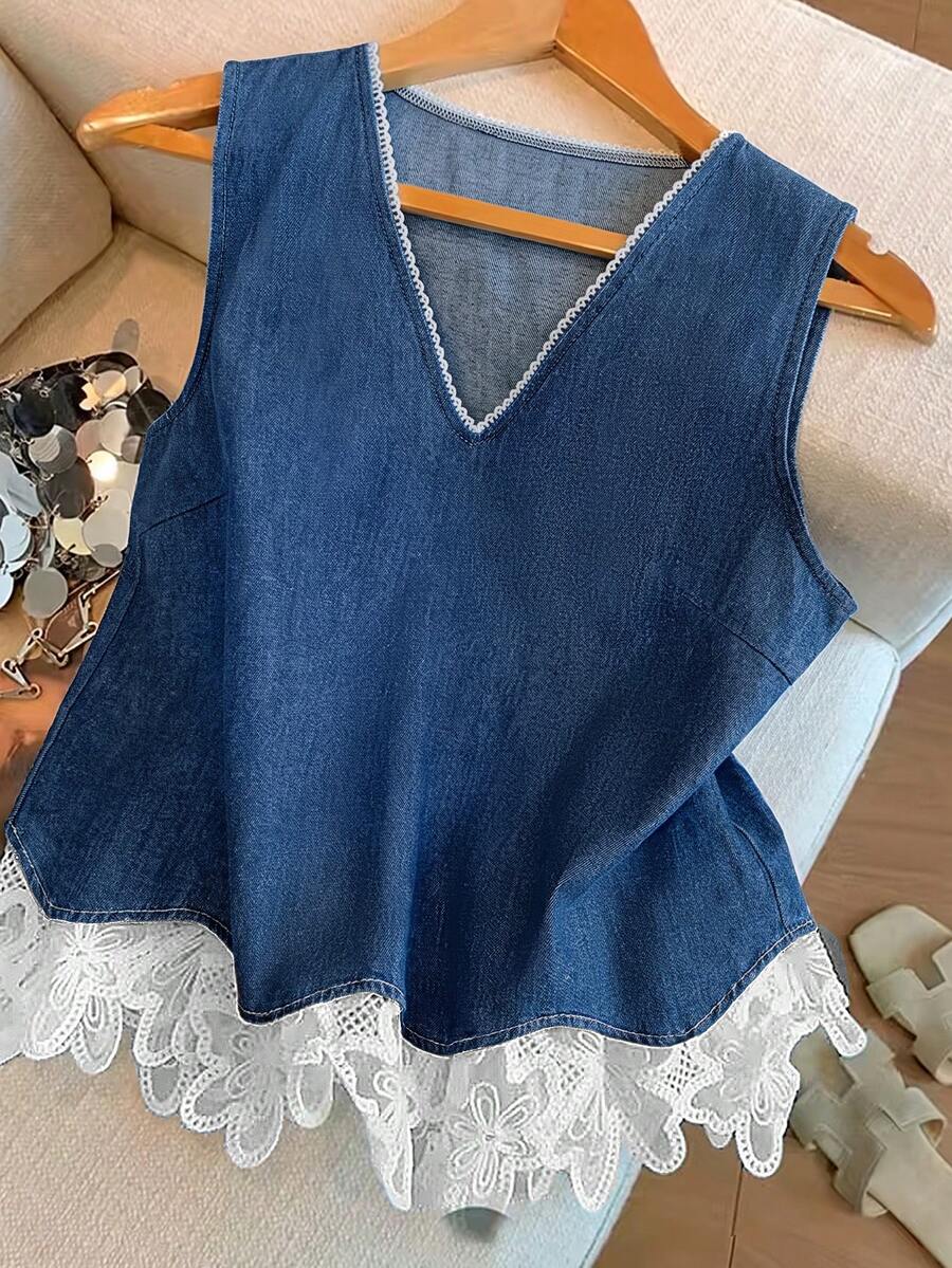 GlowEve Women's Fashion Street Lace Patchwork V-Neck Denim Top - Blue - View 1