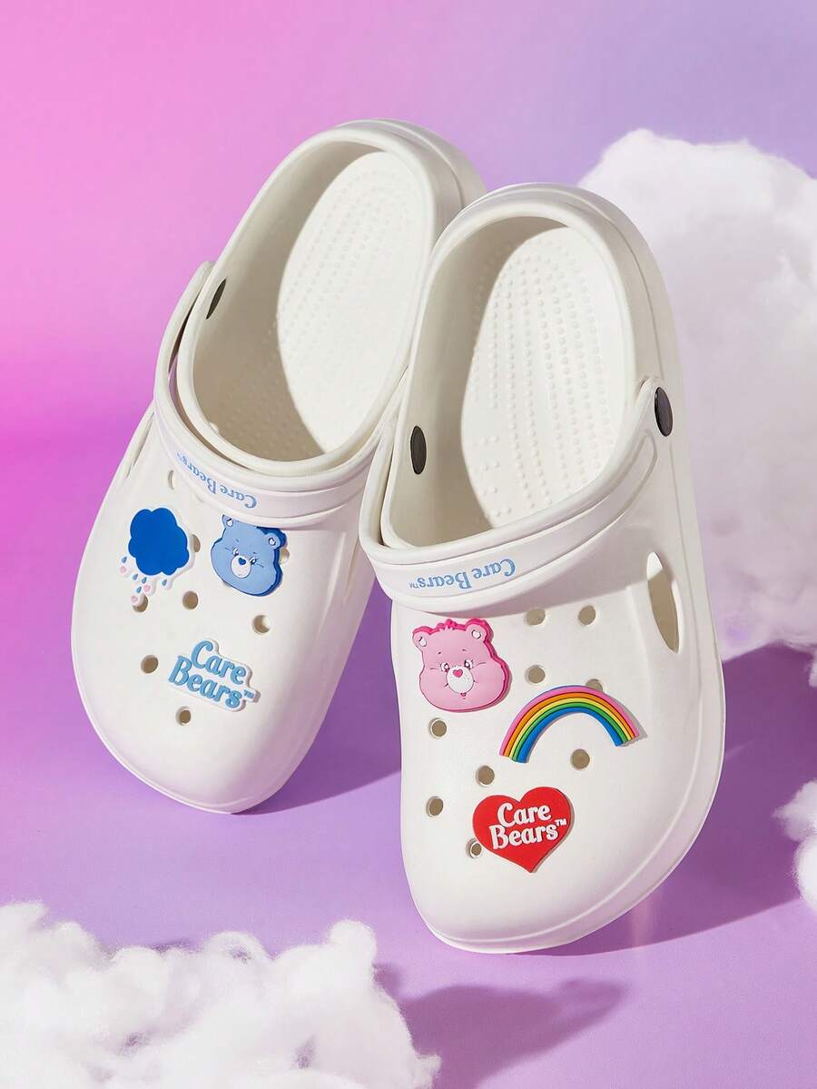 SHEIN X Care Bears 園藝拖鞋,透氣快乾,柔軟舒適,適用多種場合,室內、浴室、遊樂場、游泳池、海灘,四季皆宜 - 藍白色 - 查看 1