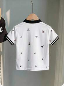 SHEIN 男童白色领口夏季岛屿花卉印花马匹标志短袖polo衫，休闲舒适，百搭，面料柔软，适合日常穿着、旅行、户外活动、度假、海滩度假以及春夏季节。 - 彩色 - 查看 4