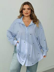 SHEIN CURVE+ 大尺碼女款藍白休閒可愛傳統 90s 80s 百搭日常正式長袖襯衫 開學季約會之夜辦公室穿搭 - 彩色 - 查看 6