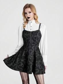 Breakform Gaun Tanpa Lengan Model Gothic Wanita Blakeform dengan Leher Persegi, Motif Ular Hitam, Tanpa Lapisan Dalam, Gaun Model Kaos Gothic Motif Ular, Resleting Depan, Liontin Bulan, dan Tali Bahu - MultiWarna - View 1