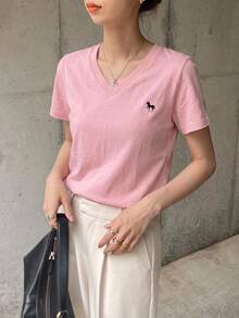 DAZY Women V-Neck Embroidered Short Sleeve Casual T-Shirt - Pink - View 3