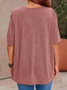 EMERY ROSE Plus Size Women's Solid Color Round Neck Short Sleeve Pleated Design Casual T-Shirt - Redwood - View 2