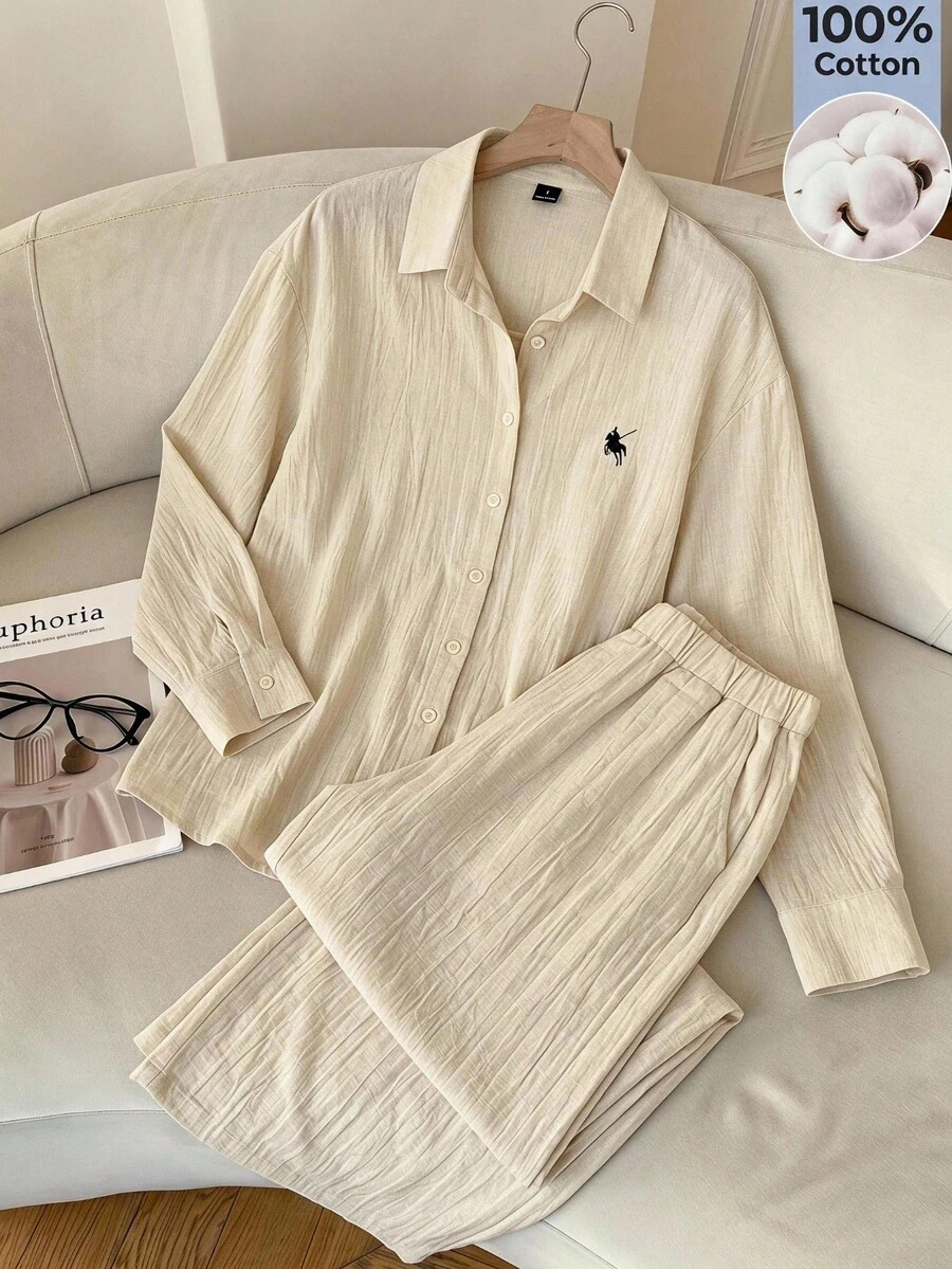 SHEIN EZwear 杏色編織騎士刺繡長袖單排扣襯衫與長褲休閒套裝 - 杏色 - 查看 1