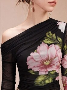 Arave 花卉印花不對稱領口透視性感修身上衣 - 黑色 - 查看 7
