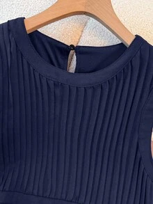 Franclia Sleeveless Pleated Casual/Work Shirt - Navy Blue - View 4