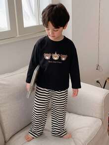 Dazy Kids 小男孩字母卡通熊印花長袖上衣與長褲居家服 - 黑色 - 查看 4