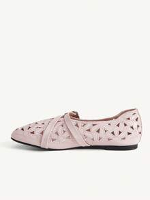 CUCCOO CHICEST 女款鏤空刺繡扣飾舒適平底鞋 - 粉色 - 查看 5
