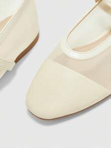 CUCCOO BIZCHIC Sederhana dan Elegan, Modis dan Serbaguna, Sepatu Flat Wanita Kasual untuk Kerja dan Perjalanan - Krem. - View 7