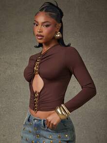 Denimoi Atasan Fashion dengan Detail Rantai dan Potongan, Atasan Seksi Lengan Panjang untuk Kencan Malam Bersama Teman Wanita (GNO), Atasan untuk Makan Malam - Coklat - View 4