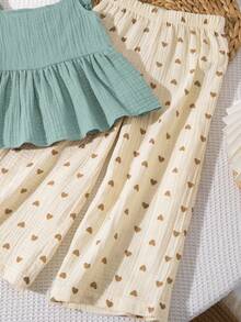SHEIN Genkimix Kids 女童 2 件套，純色上衣與愛心印花長褲套裝，可愛春/夏外出與度假穿搭 - 綠色 - 查看 4