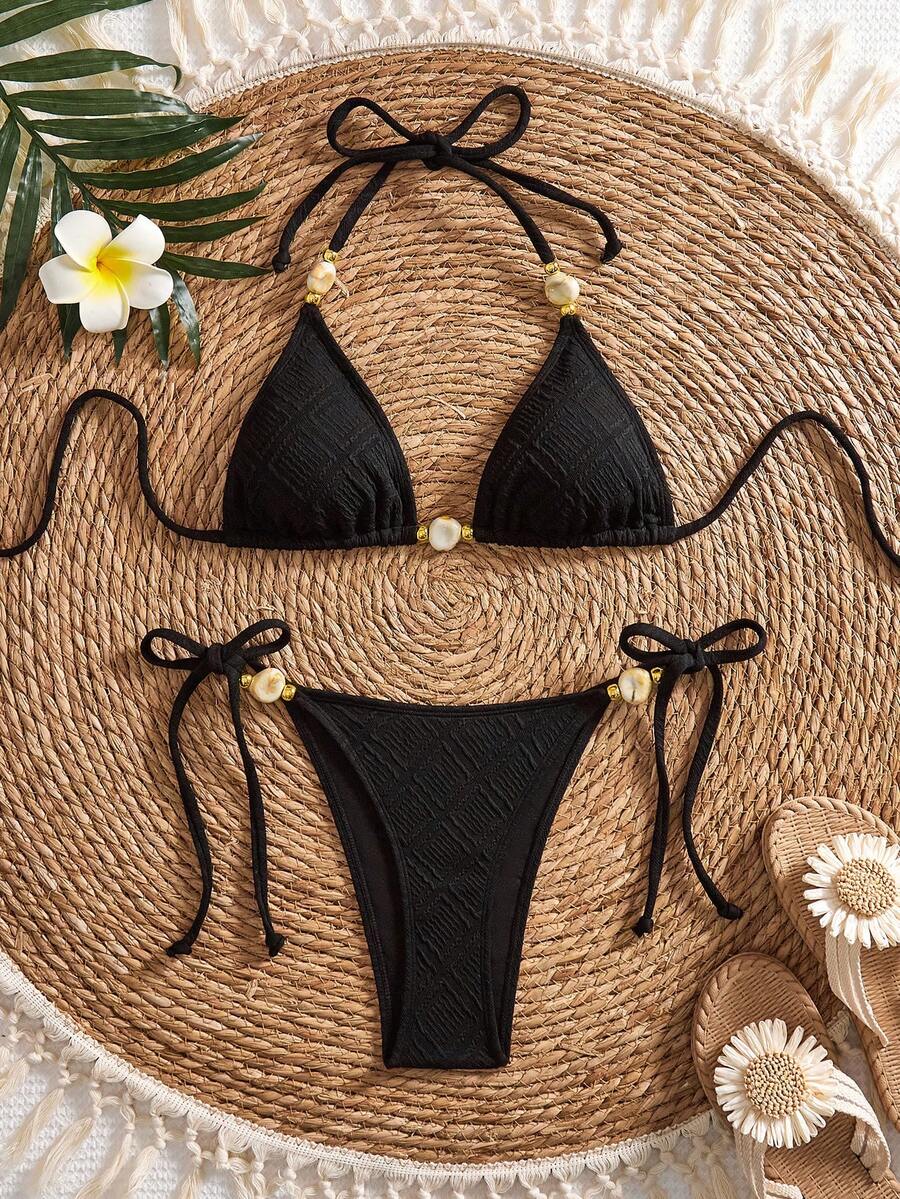 SHEIN Swim 2026 女款度假季兩件式比基尼海灘裝，適合海灘與泳池派對，春夏款，甜美性感成熟時尚復古浪漫優雅，細肩帶掛脖設計，寶石裝飾，黑色針織提花面料，女款度假穿搭 - 黑色 - 查看 1
