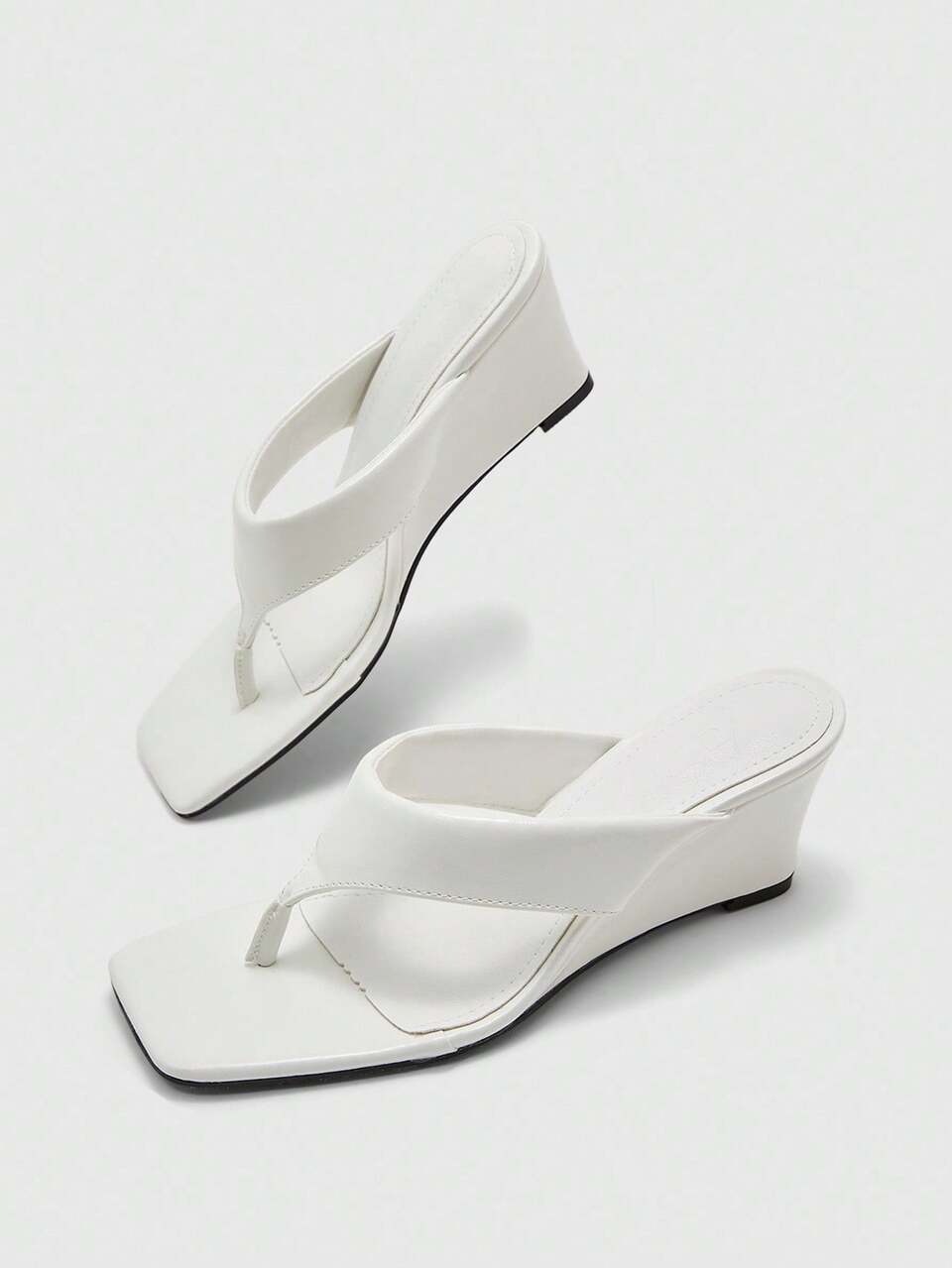 CUCCOO BIZCHIC Spring/Summer White Thong Strap Square Toe Wedge High Heel Minimalist Slides For Travel, Commuting And Dating